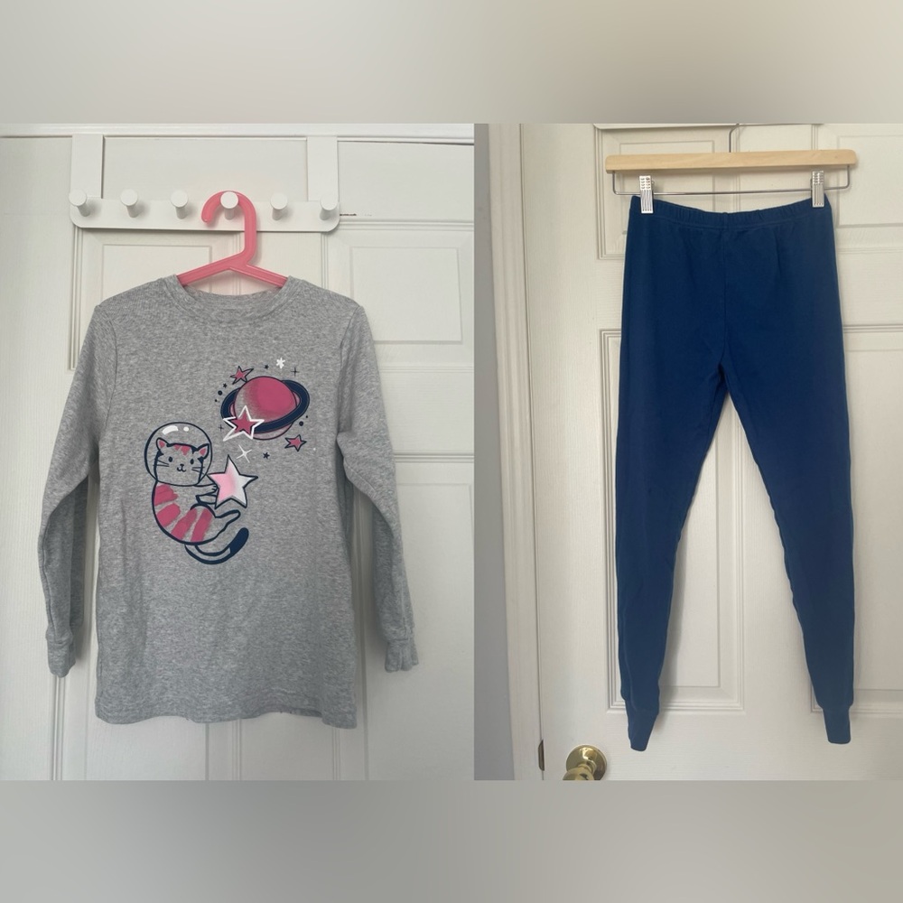 Kirkland Signature kids pajama set size 10